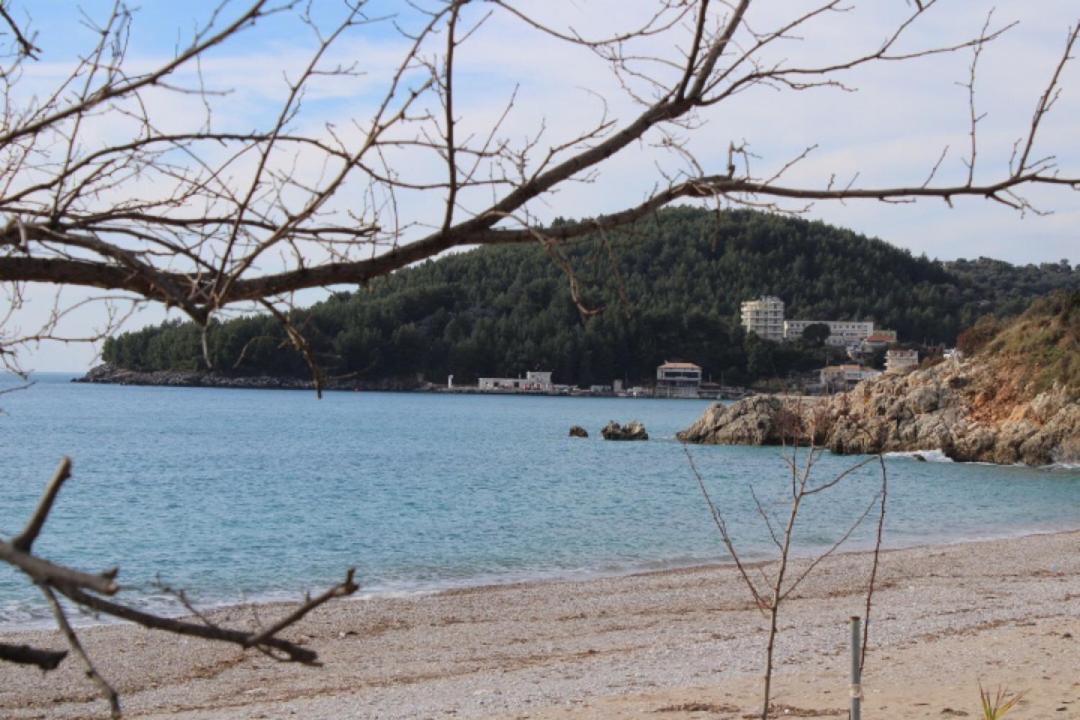 Hotel Portokali Himarë Exterior foto