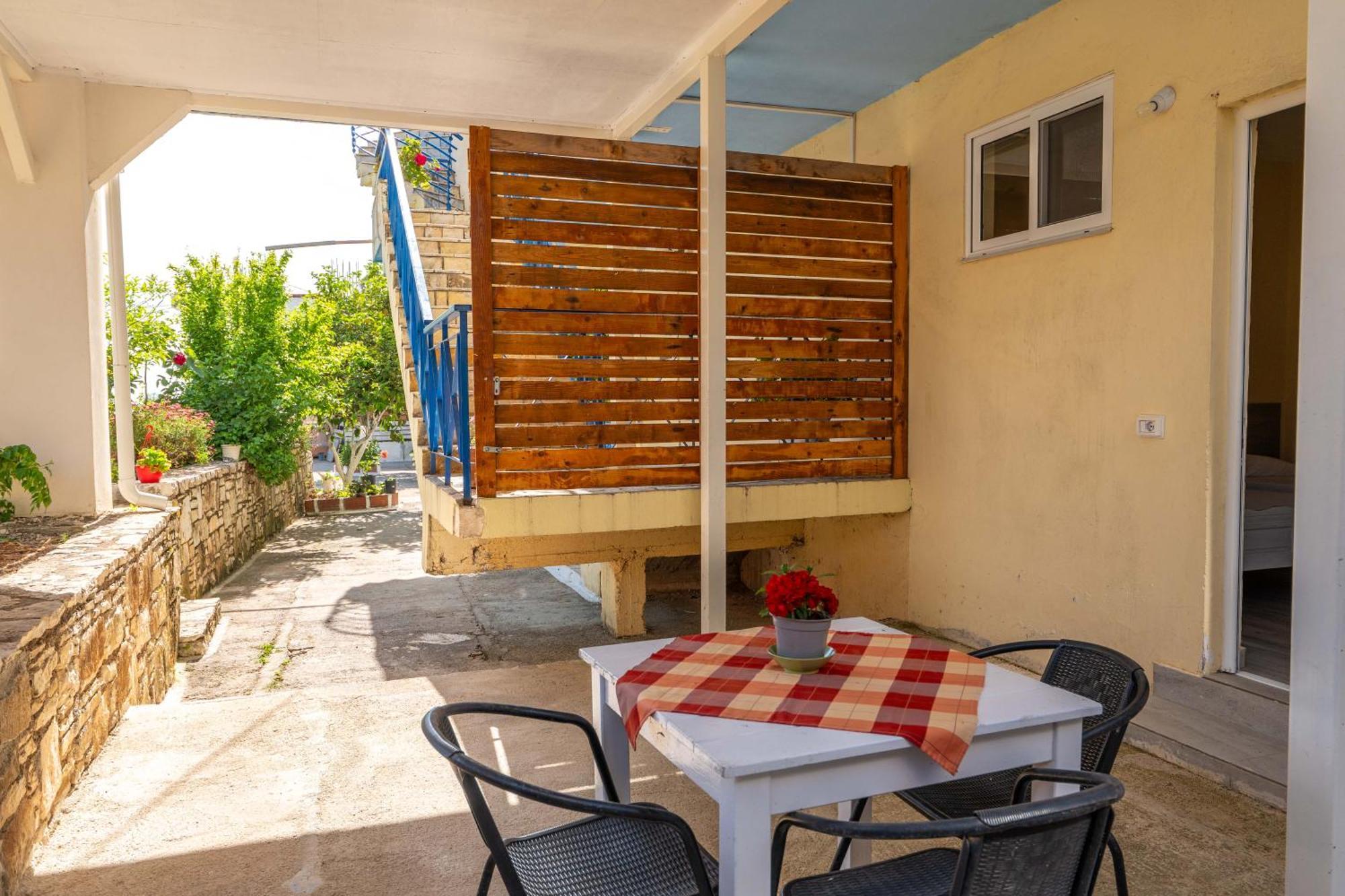 Hotel Portokali Himarë Exterior foto